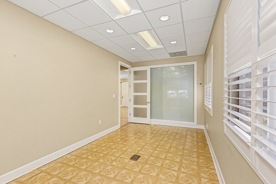 12437 Brantley Commons Ct, Fort Myers, FL 33907 Office For Lease