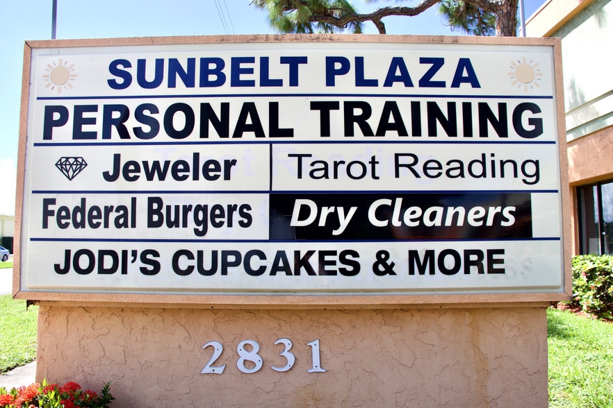 More Photos Of 2831 N Federal Hwy, Boca Raton Unknown For Lease