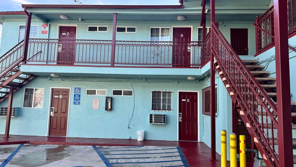 More Photos Of 6310 S Figueroa St, Los Angeles Hotel For Sale