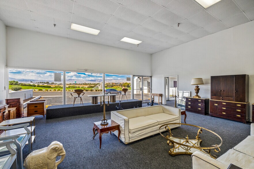 More Photos Of 4775-4779 E Ramon Rd, Palm Springs Warehouse For Sale