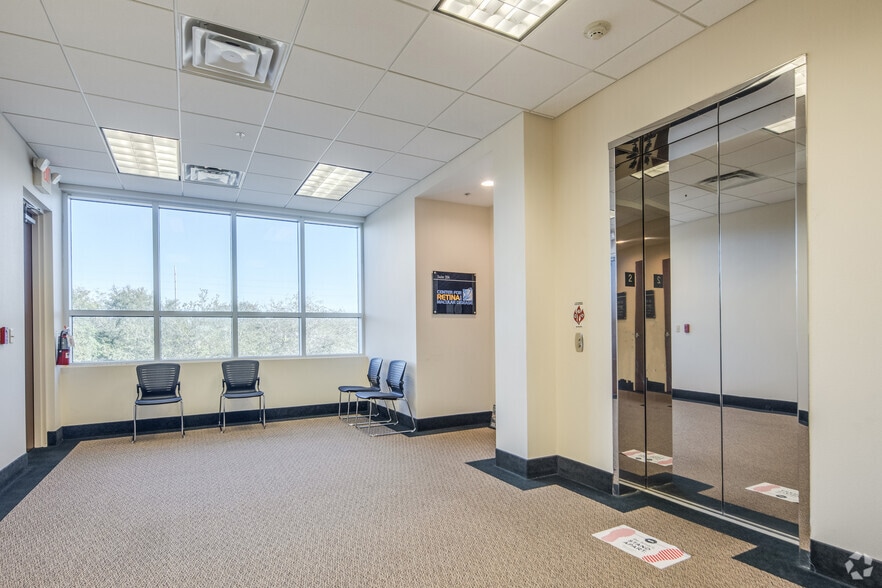 More Photos Of 1655 E Hwy 50, Clermont Medical For Sale