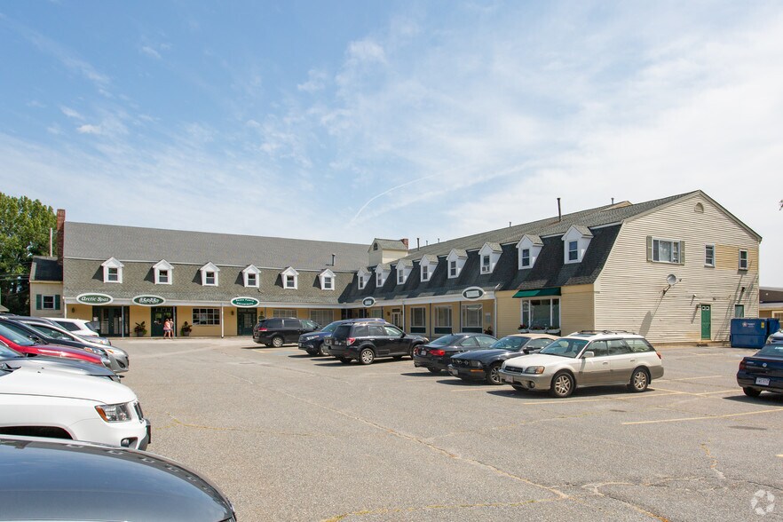 More Photos Of 256 Great Rd, Littleton Office For Sale