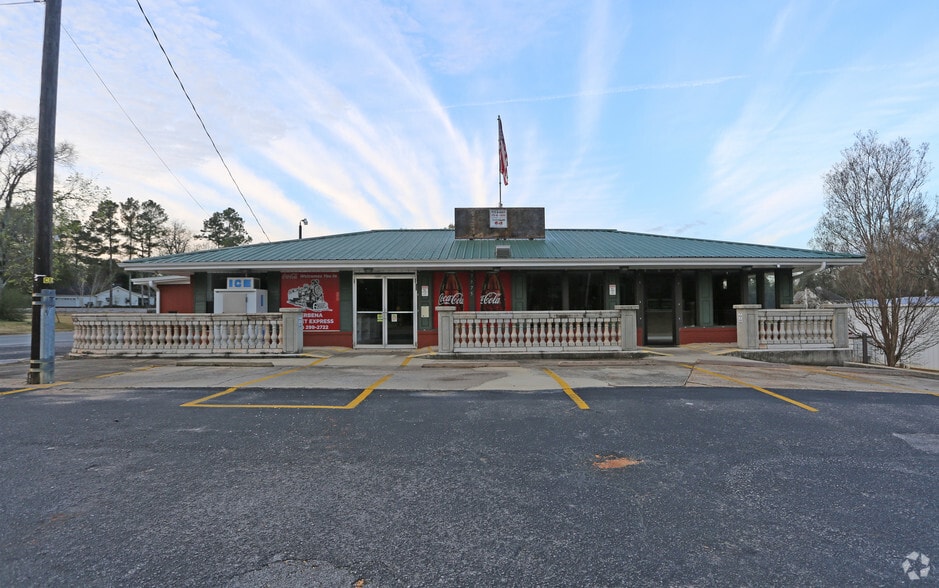 More Photos Of 3975 US Highway 31, Verbena Restaurant For Sale