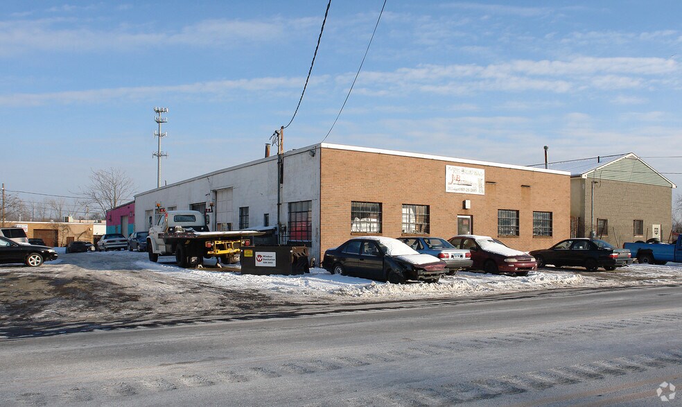Primary Photo Of 192 Ledyard St, Hartford Industrial For Sale
