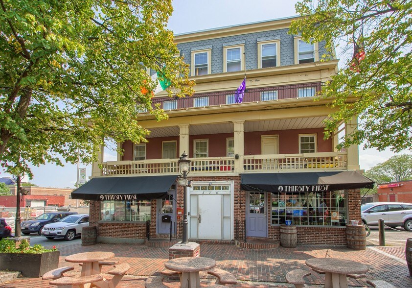 278 Central St, Lowell, MA 01852 Hotel For Sale