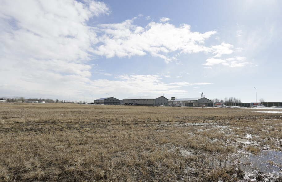 Primary Photo Of 111 Canal Ave, Strathmore Land For Sale