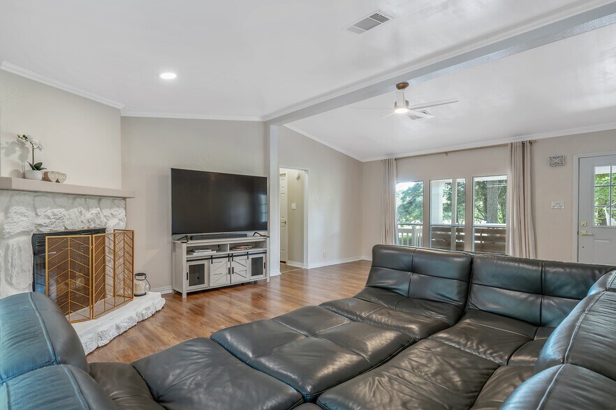 More Photos Of 980 County Road 1705, Jacksonville Lodge Meeting Hall For Sale