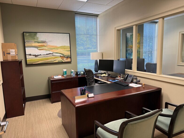More Photos Of 5960 N Point Pky, Alpharetta Bank For Sale