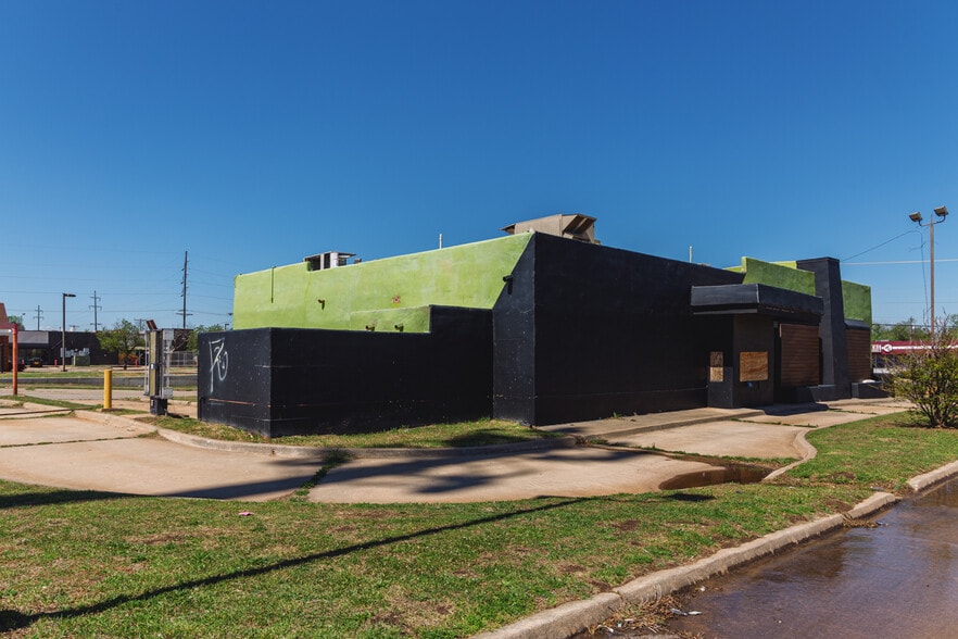 More Photos Of 4416 SE 44th St, Oklahoma City Fast Food For Sale