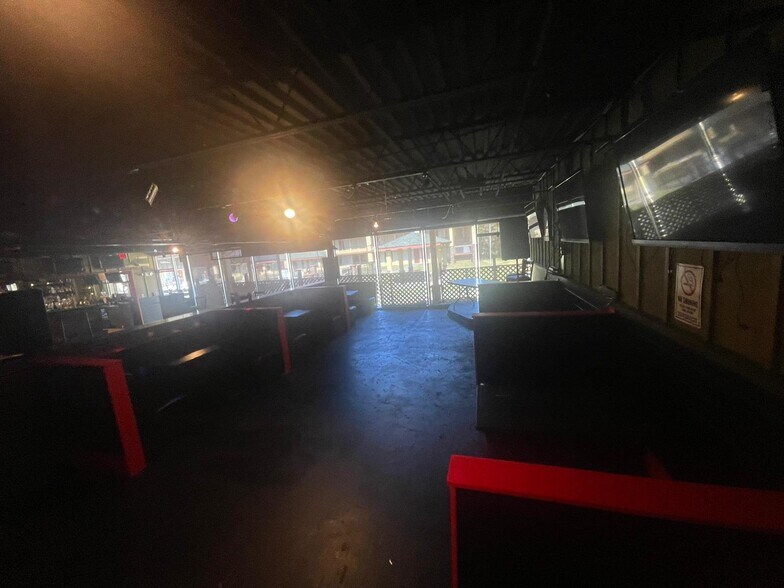 More Photos Of 1700 US-280, Phenix City Hotel For Sale