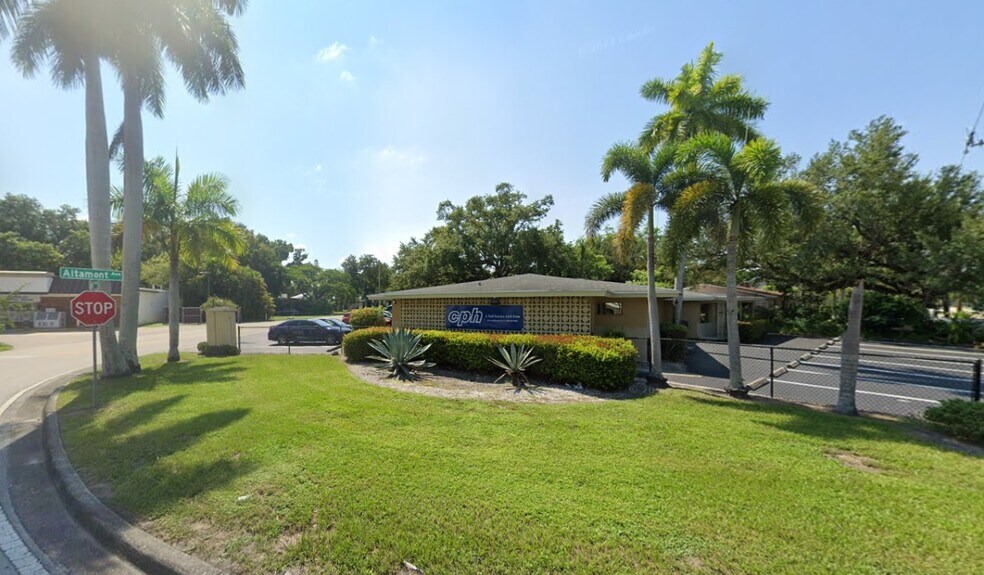 More Photos Of 2216/2220 Altamont Ave, Fort Myers Loft Creative Space For Sale