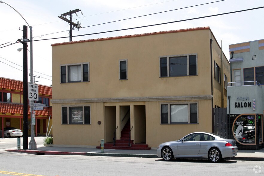 More Photos Of 3234 E Broadway, Long Beach Apartments For Sale