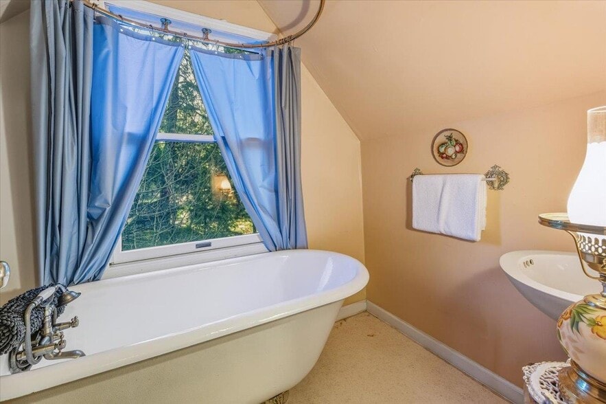 More Photos Of 317 S Pine St, Nevada City Hospitality For Sale