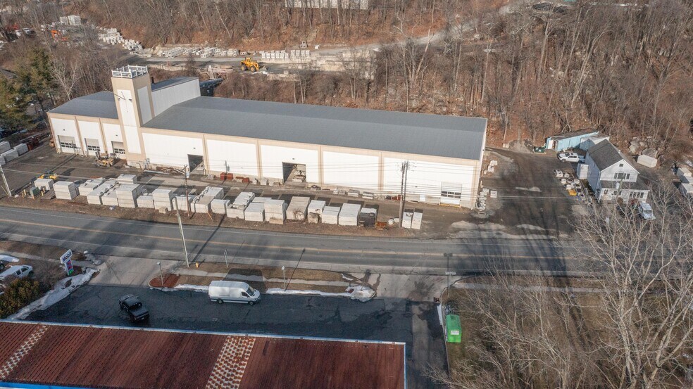 More Photos Of 41 Padanaram Rd, Danbury Manufacturing For Sale