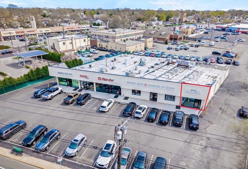 More Photos Of 3300-3348 Jerusalem Ave, Wantagh Storefront For Lease