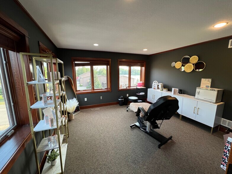 More Photos Of 104 Park Ave N, Park Rapids Medical For Lease