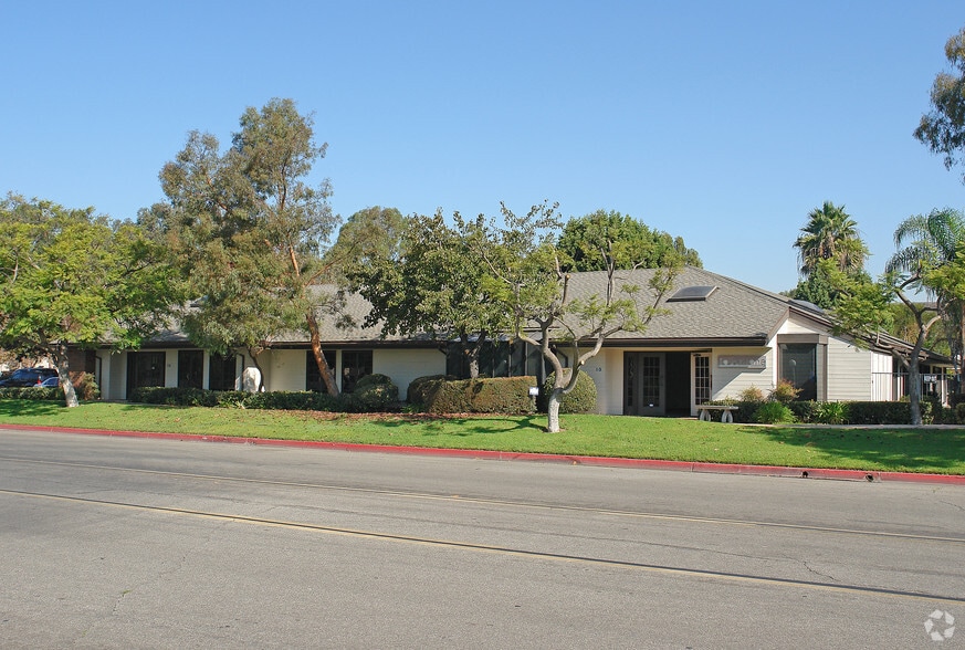 More Photos Of 3151 Airway Ave, Costa Mesa Medical For Sale