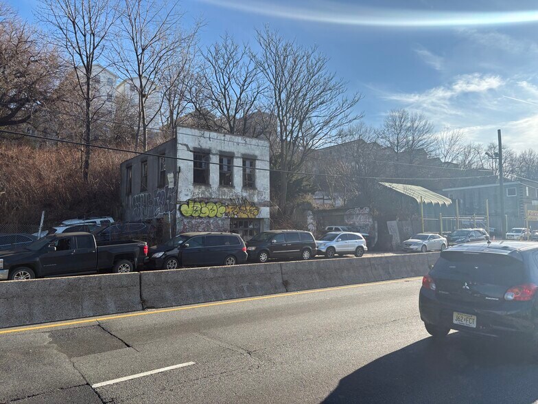 More Photos Of 632-636 Tonnelle Ave, Jersey City Land For Sale