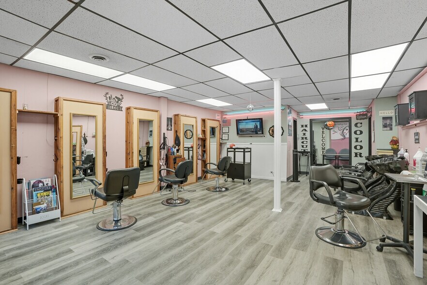 More Photos Of 5840 W 63Rd St, Chicago Freestanding For Sale