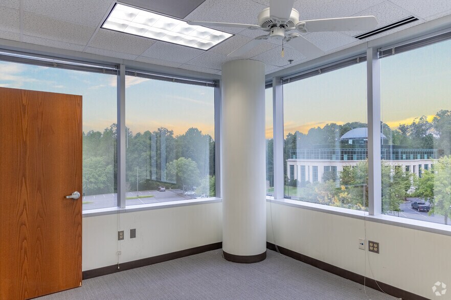 Photo of 4th Floor Ste 400