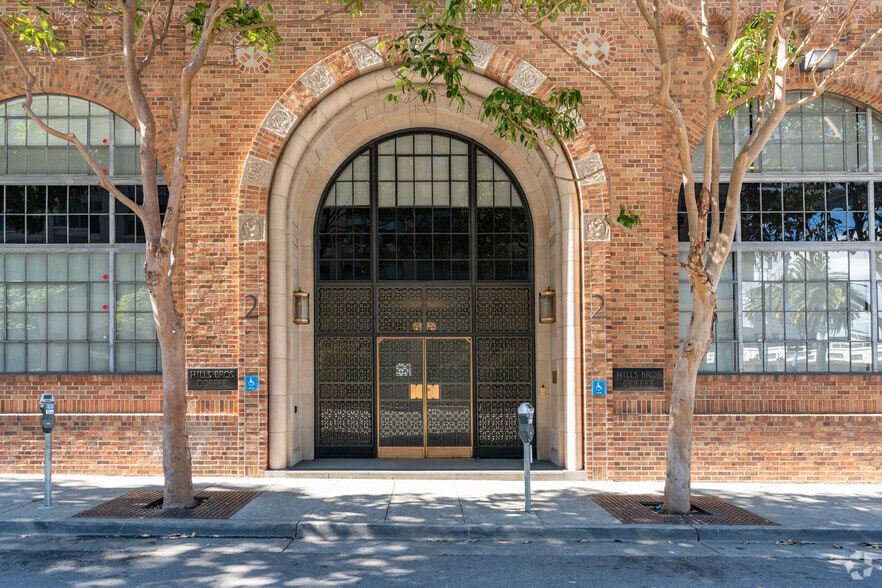 More Photos Of 2 Harrison St, San Francisco Office For Lease