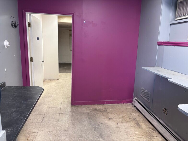 More Photos Of 3 Orchard St, Pittsfield Apartments For Lease