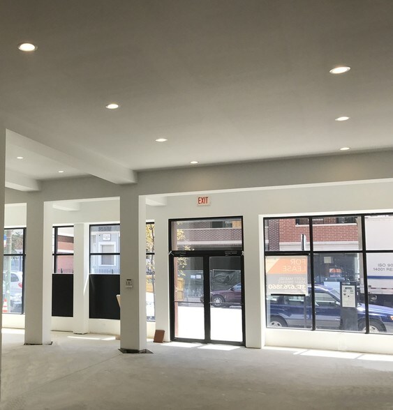 More Photos Of 1342 W Belmont Ave, Chicago Office Residential For Sale