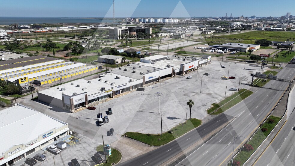 More Photos Of 5900-5940 Broadway St, Galveston Unknown For Sale