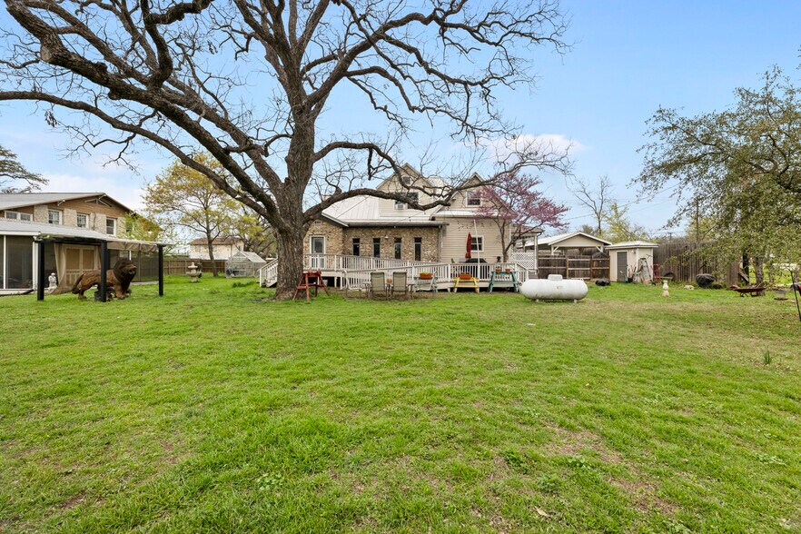 More Photos Of 3303 Ranch Road 1869, Liberty Hill Specialty For Sale