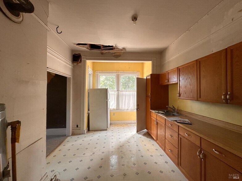 More Photos Of 131 Coombs St, Napa Apartments For Sale