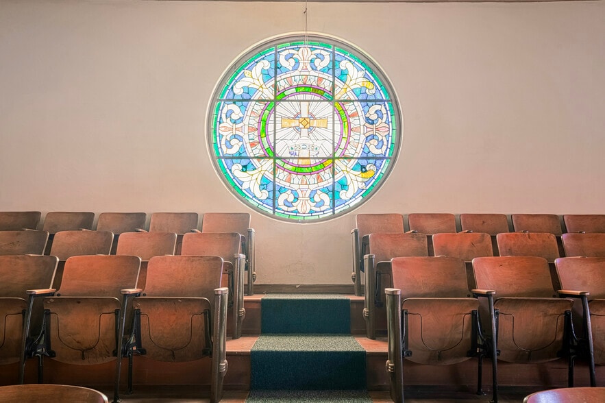 More Photos Of 2100 5th Ave, Oakland Religious Facility For Sale
