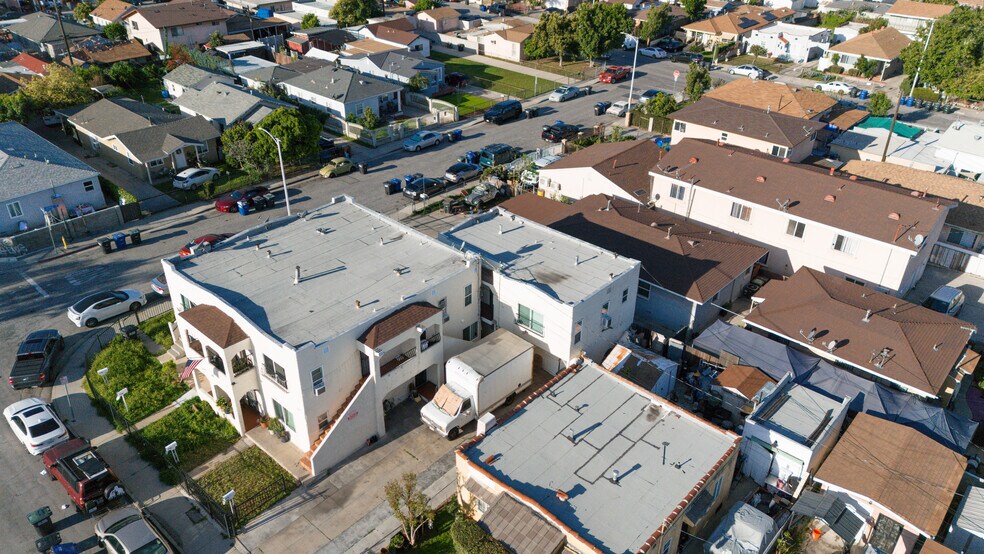 More Photos Of 545 Eastmont Ave, East Los Angeles Apartments For Sale