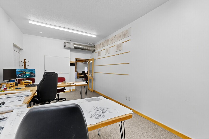 More Photos Of 314 El Pueblo Rd NW, Albuquerque Warehouse For Lease