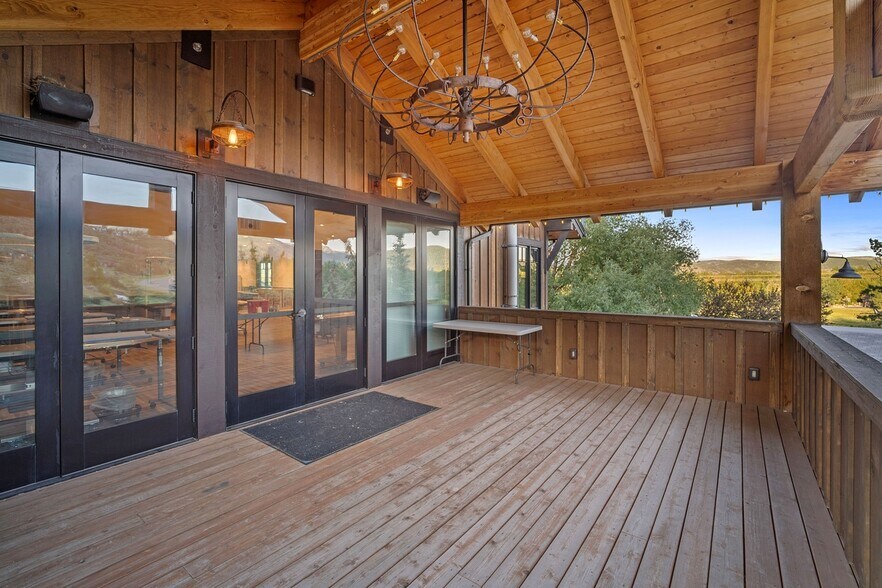 More Photos Of 5373 Highway 224, Park City Medical For Sale