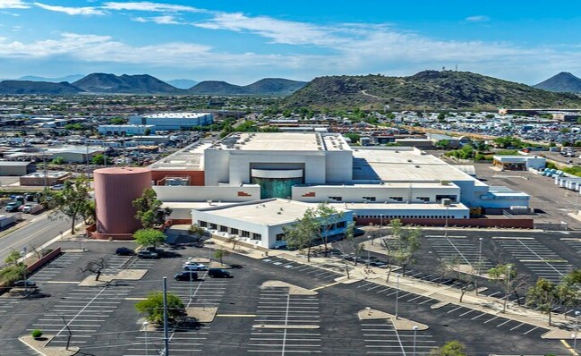 More Photos Of 22600 N 19th Ave, Phoenix Manufacturing For Sale