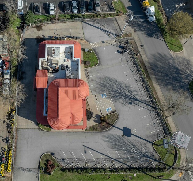 More Photos Of 1504 Hampton St, Nashville Fast Food For Lease