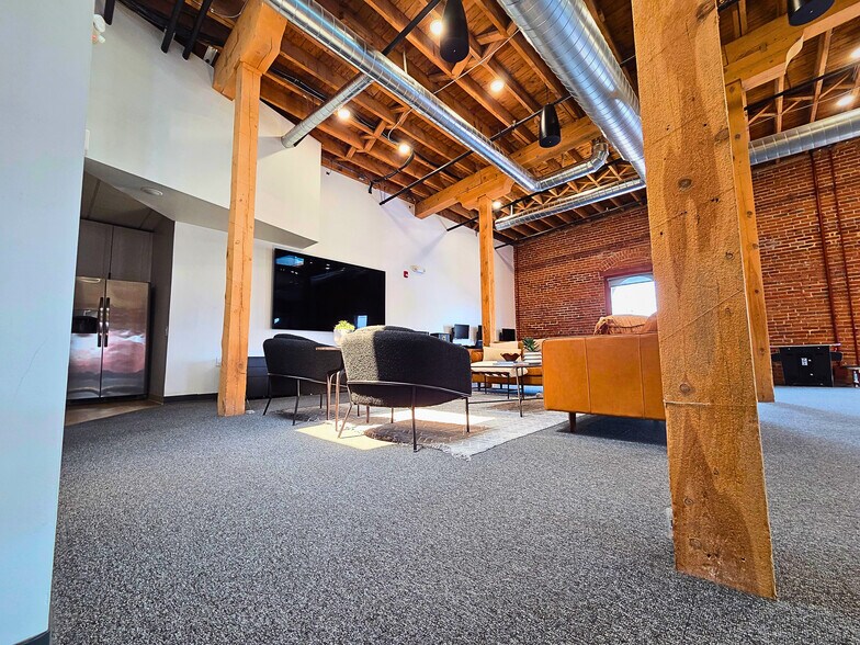 More Photos Of 1660 17th St, Denver Office Residential For Sale