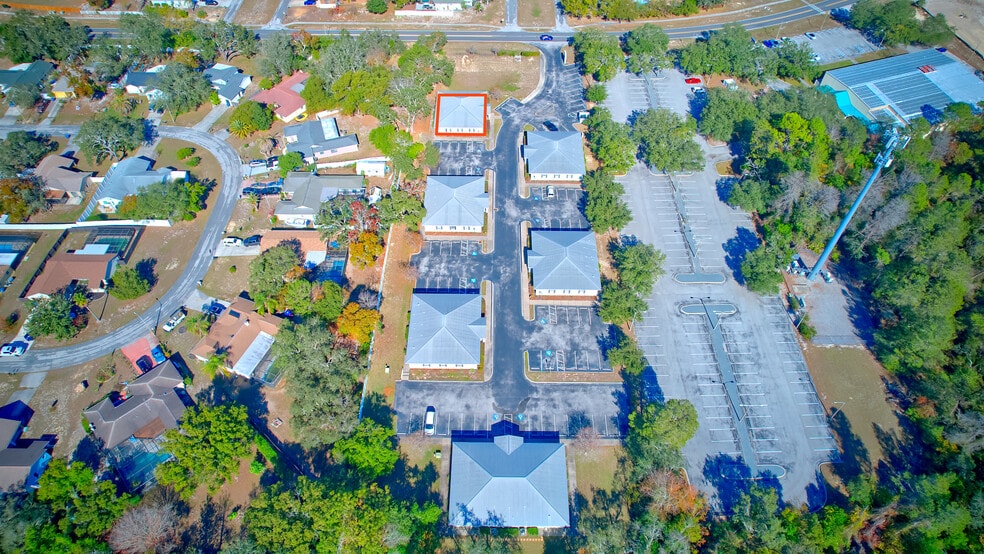 More Photos Of 8344-8346 Forest Oaks Blvd, Spring Hill Medical For Sale