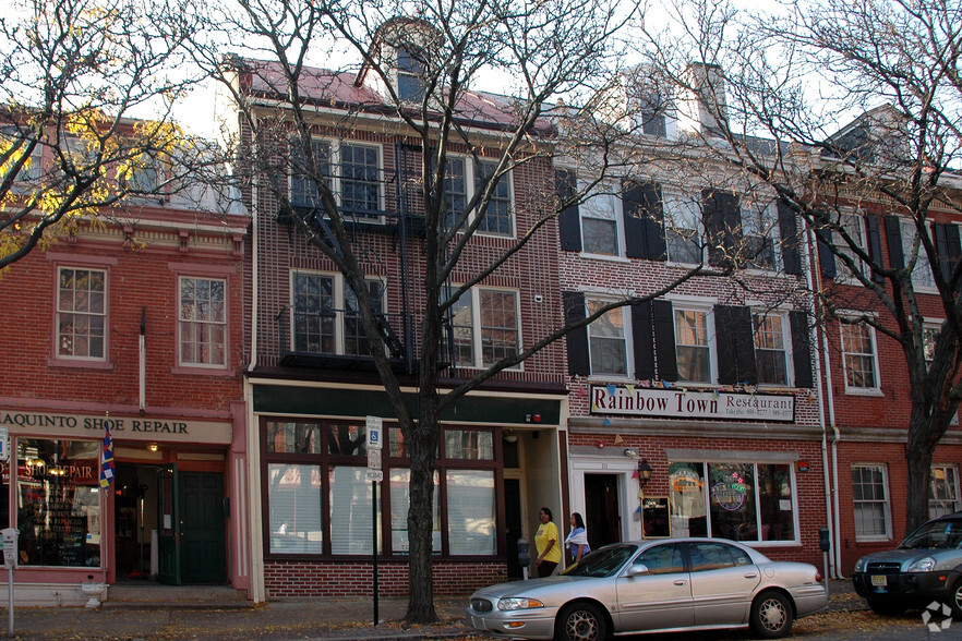 Primary Photo Of 113 S Warren St, Trenton Restaurant For Sale