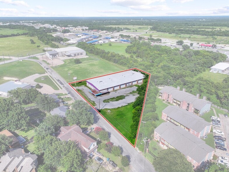 More Photos Of 3100 Versaille Dr, Sherman Skating Rink For Sale