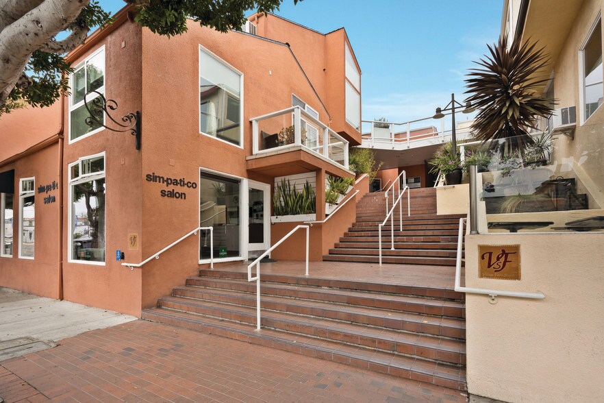 More Photos Of 1100 S Coast Hwy, Laguna Beach Medical For Lease