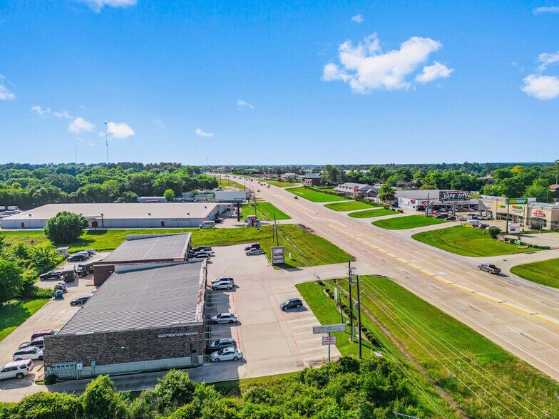 More Photos Of 18441 Highway 105 W, Montgomery Unknown For Lease