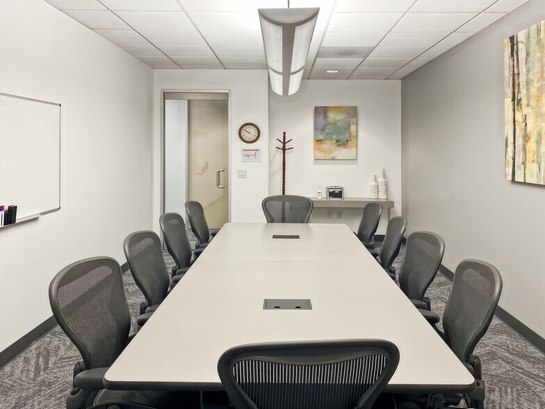 More Photos Of 24624 Interstate 45, Spring Coworking Space