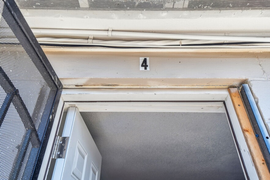 More Photos Of 1330-1334 Barnett St, Jacksonville Apartments For Sale