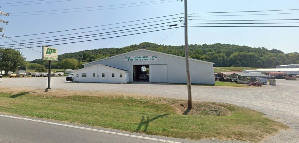 More Photos Of 2672 N Highway 127, Albany General Retail For Sale