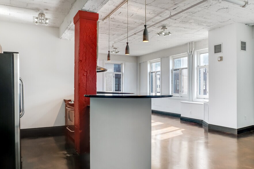 More Photos Of 2233 Park Ave, Detroit Apartments For Sale