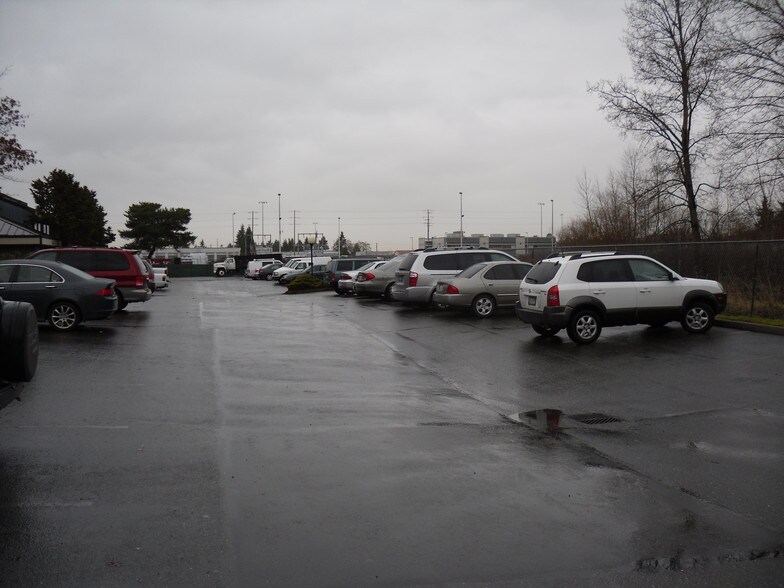 More Photos Of 3819 100th St SW, Lakewood Office For Sale