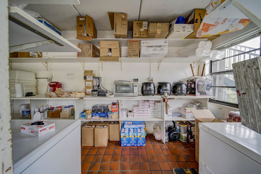 More Photos Of 58000 Card Sound Rd, Key Largo Restaurant For Sale