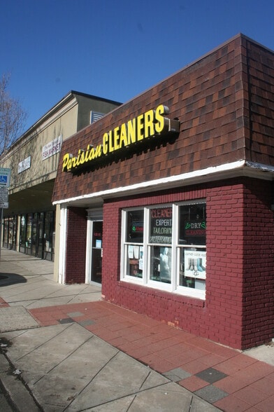 More Photos Of 429 Cedar Ln, Teaneck General Retail For Sale