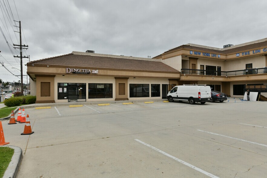 More Photos Of 24705 Narbonne Ave, Lomita Unknown For Lease